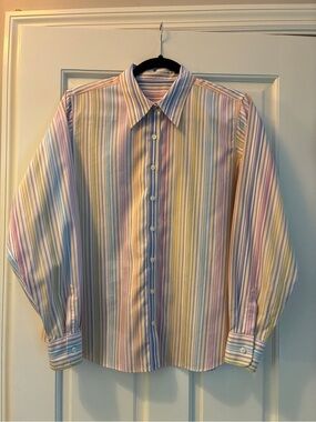 Lands' End Women's Pastel Striped Blouse Size 8 Excellent Condition.